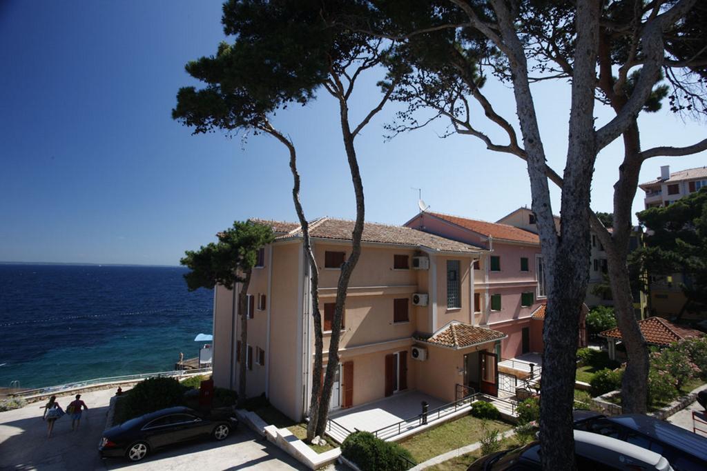 Apartments Punta Veli Lošinj 外观 照片